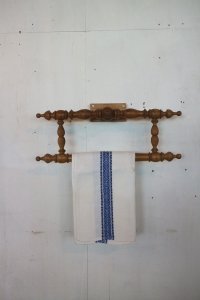 バンブーのタオルハンガー
