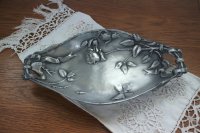 ピュータートレイ